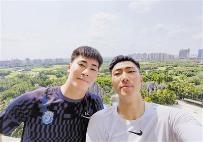 三龙入洞四人小说免费阅读